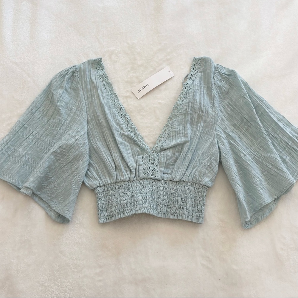 TIMING Crop Top Blouse